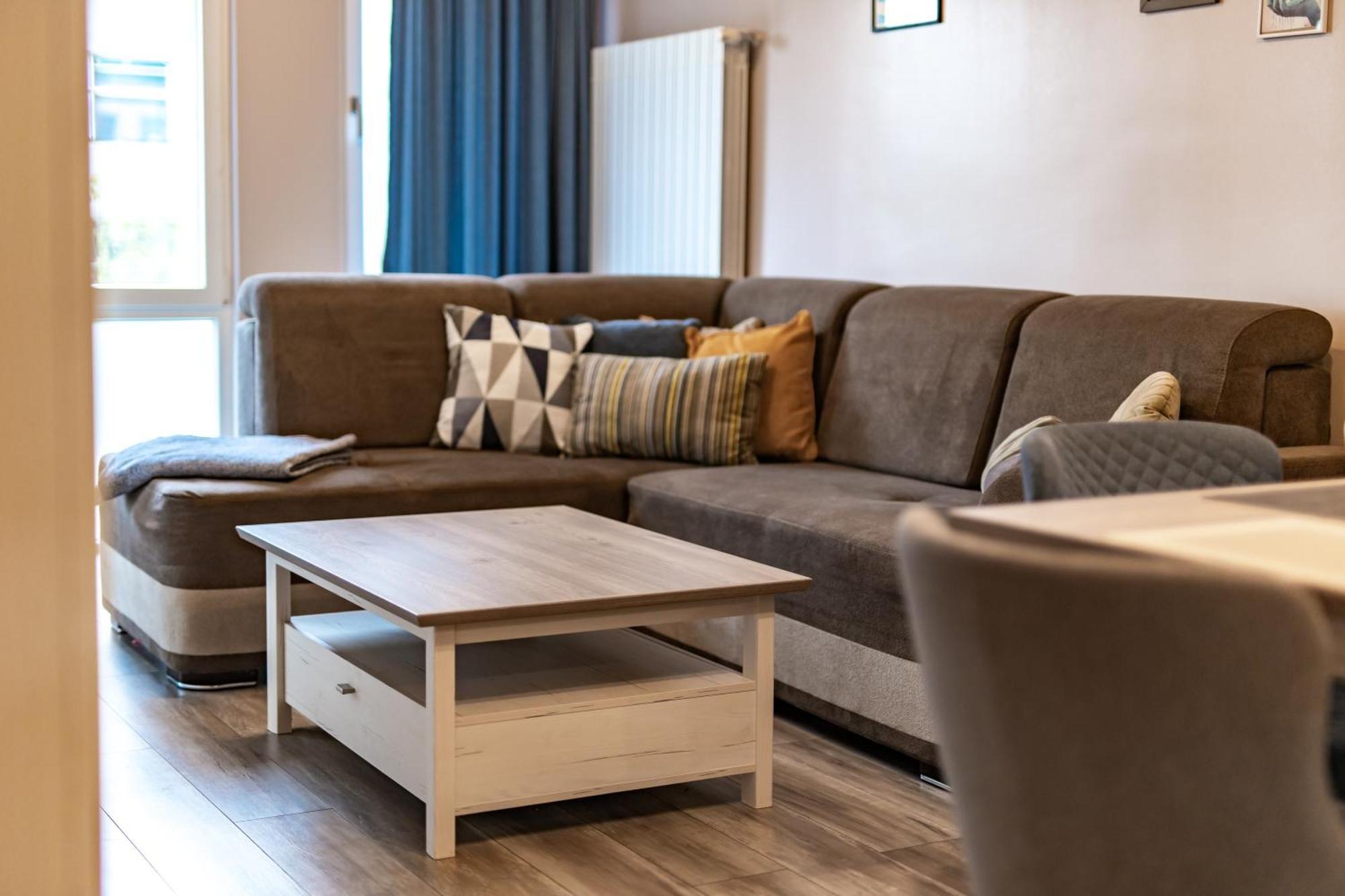 Happy Town Apartments Veliko Tarnovo Buitenkant foto