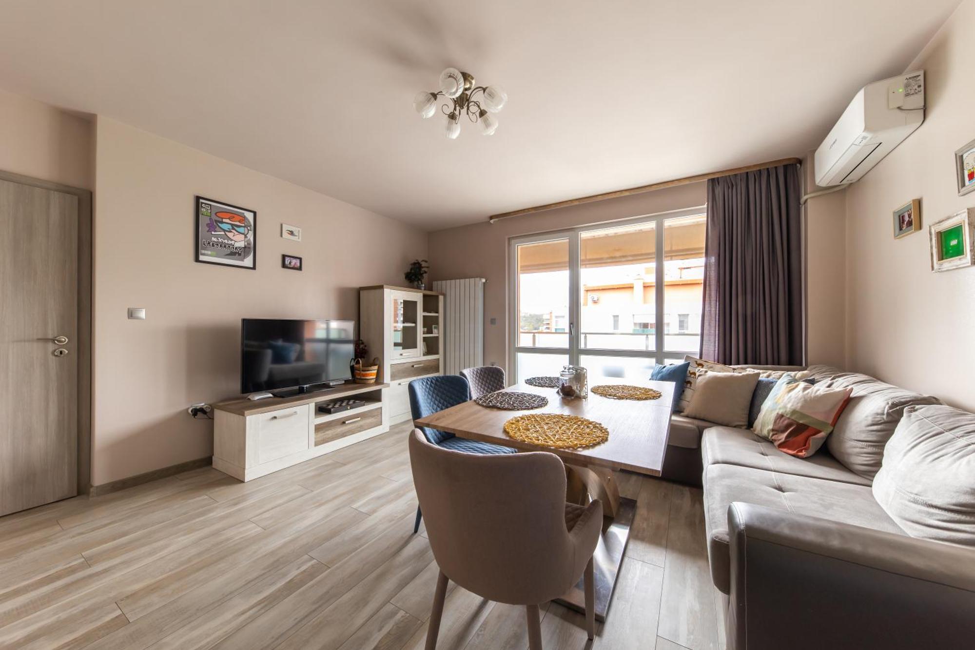 Happy Town Apartments Veliko Tarnovo Buitenkant foto